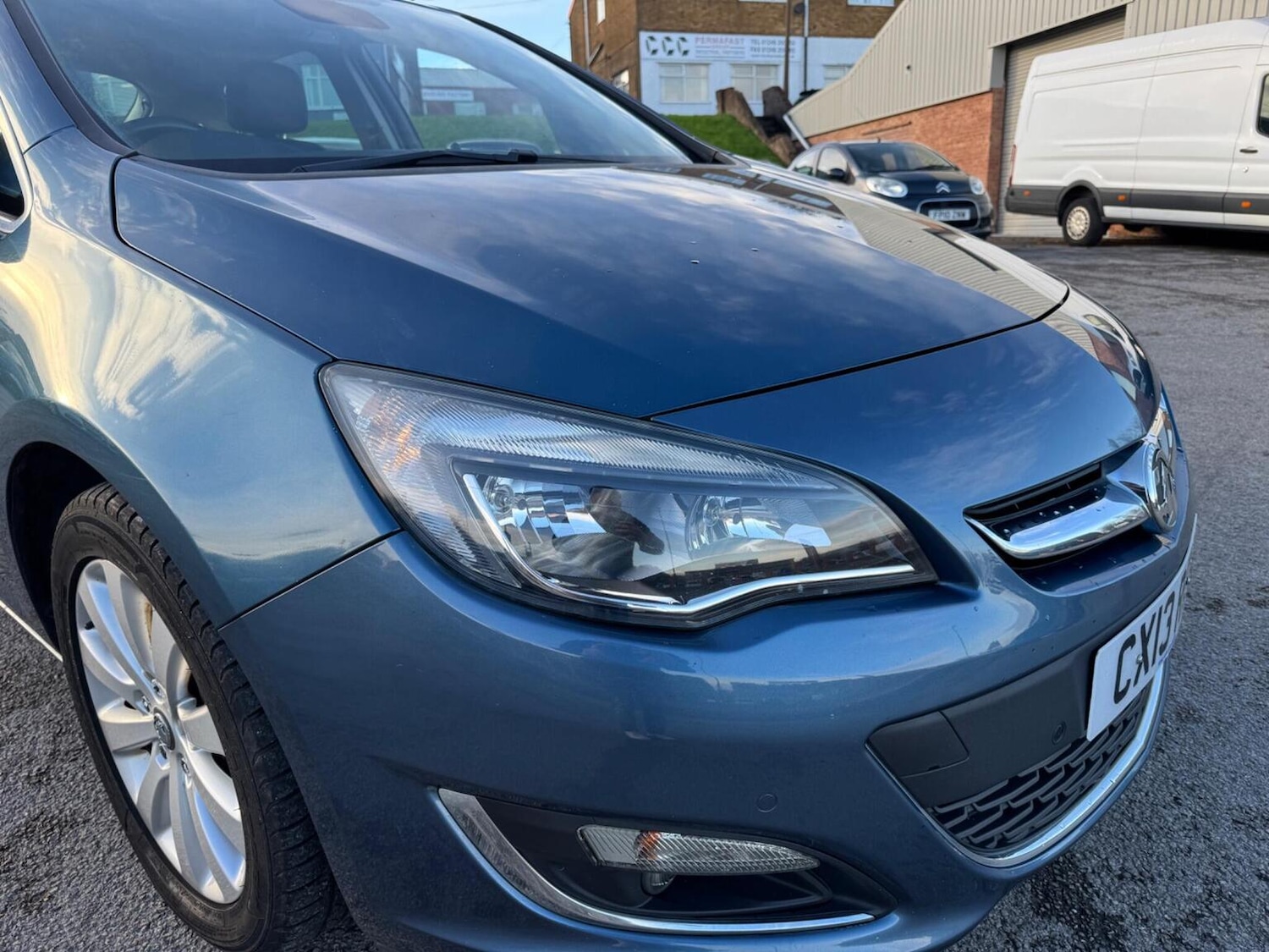 Used Vauxhall Astra 2013 for sale - 76637407: Photo 6