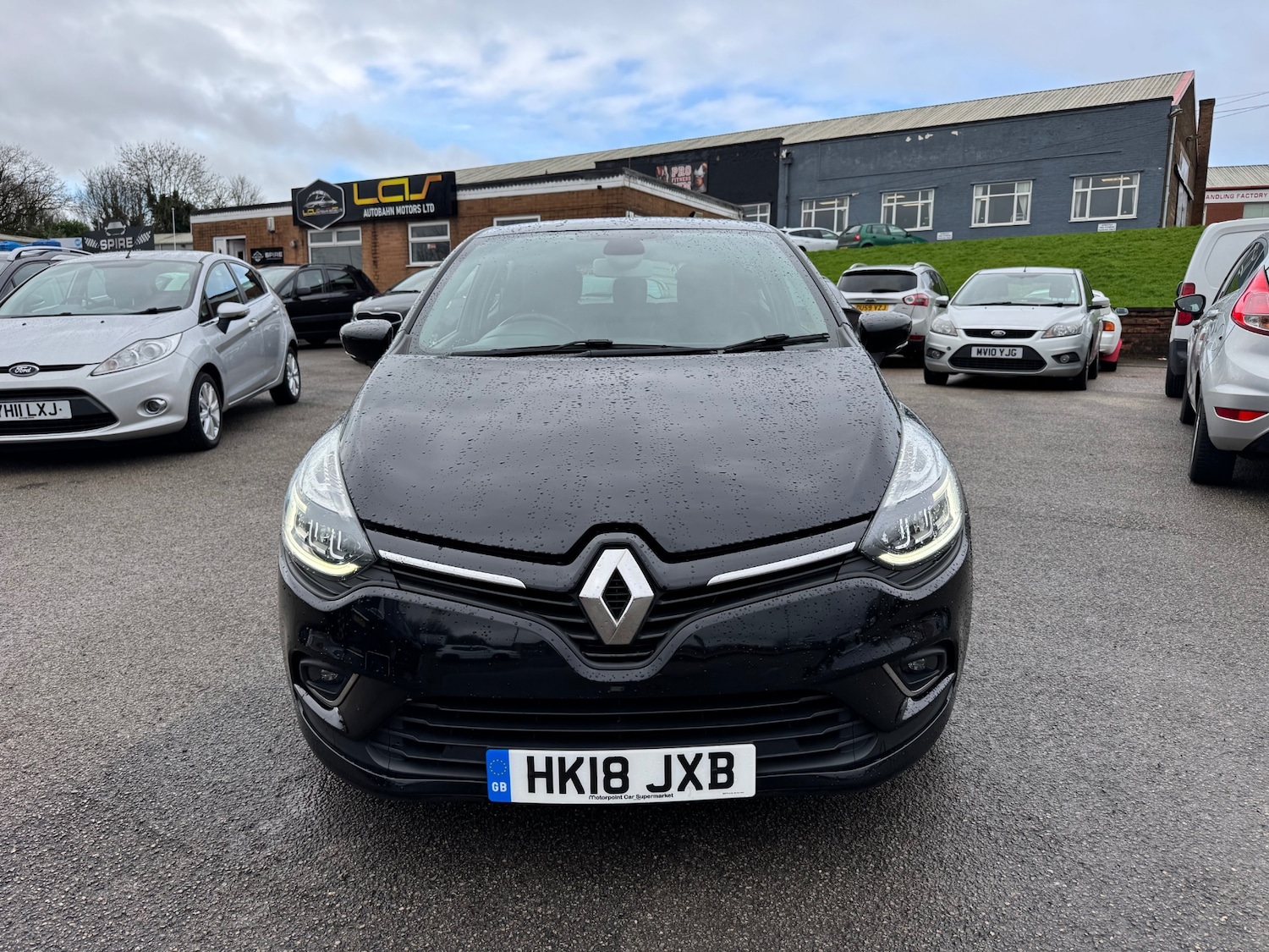 Used Renault Clio 2018 for sale - 77701172: Photo 2