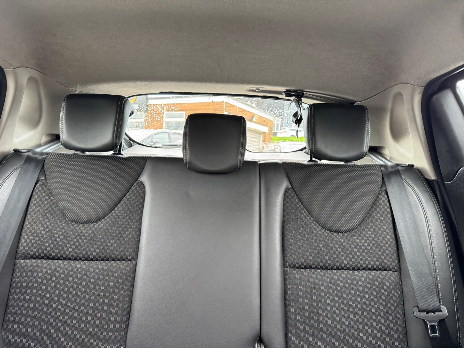 Used Renault Clio 2018 for sale - 77701172: Photo 26