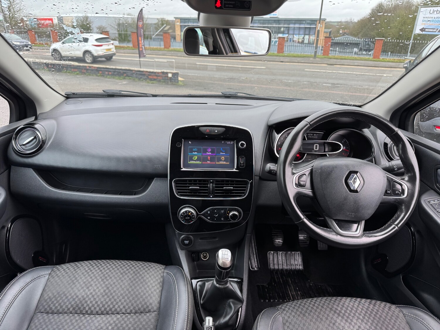 Used Renault Clio 2018 for sale - 77701172: Photo 29