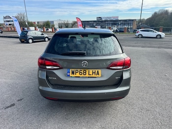 Used Vauxhall Astra 2018 for sale - 78239547: Photo