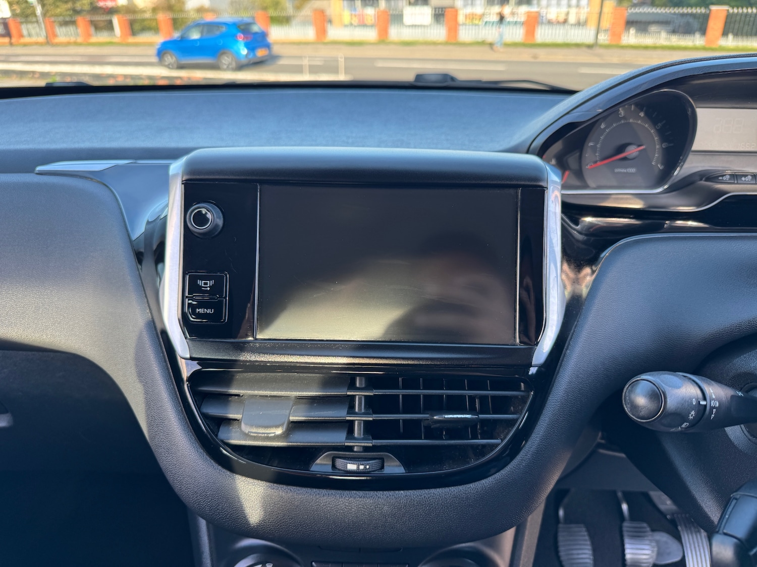 Used Peugeot 208 2013 for sale - 77053734: Photo 33