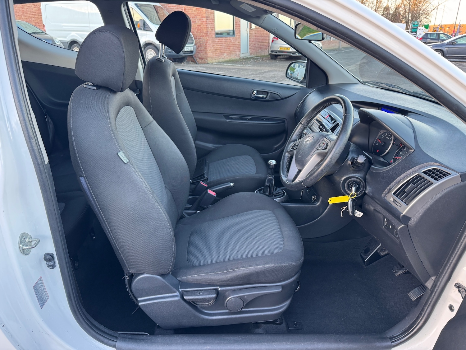 Used Hyundai i20 2014 for sale - 77107888: Photo 23