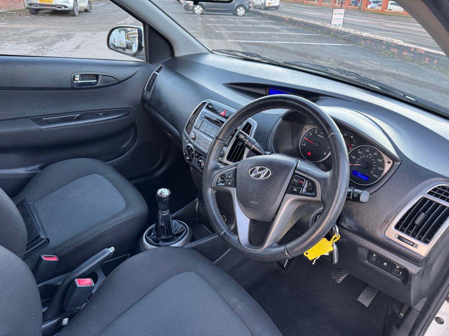 Used Hyundai i20 2014 for sale - 77107888: Photo 24