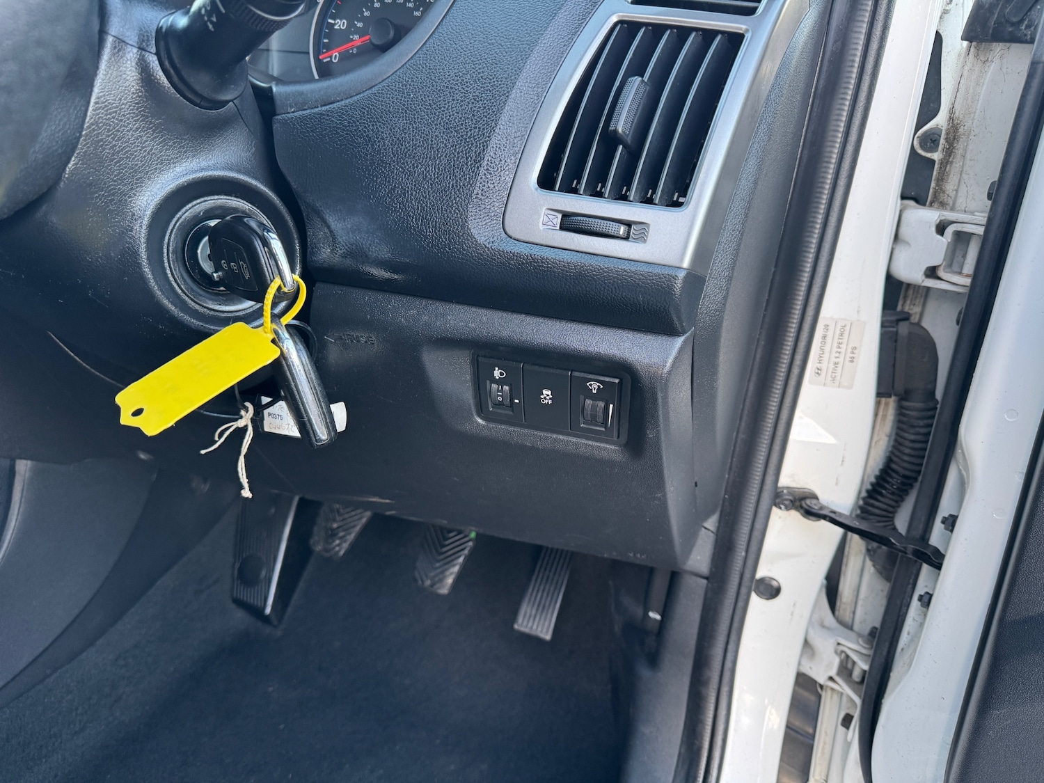 Used Hyundai i20 2014 for sale - 77107888: Photo 26