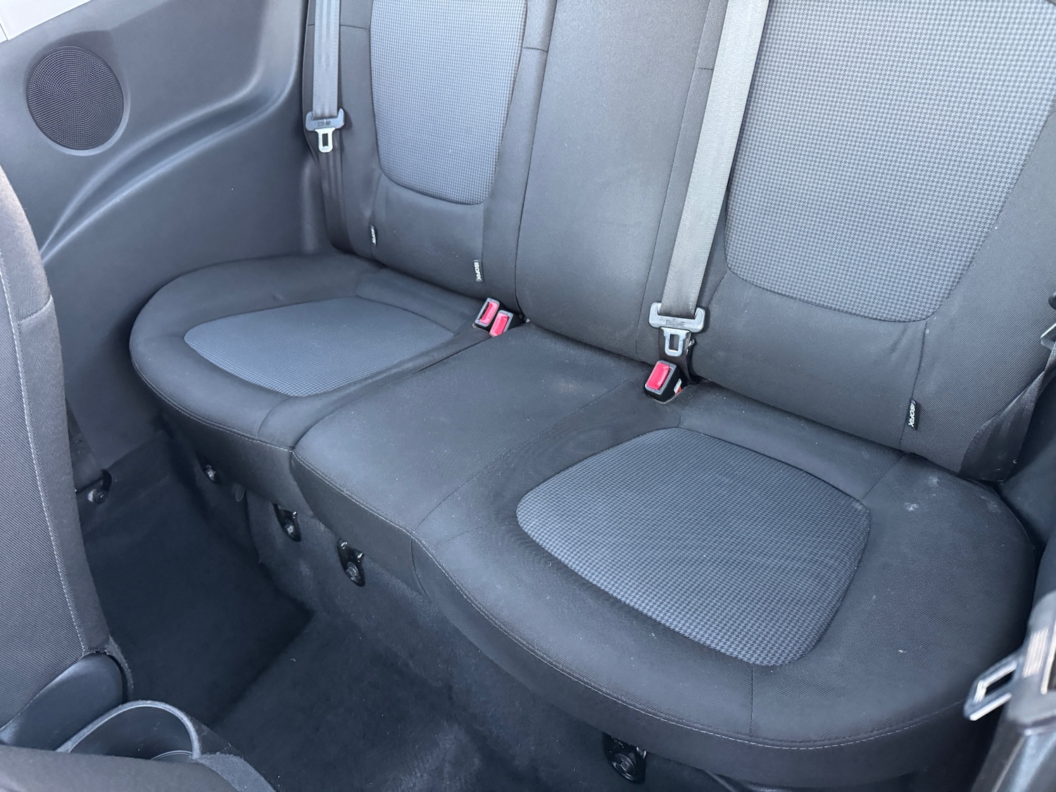 Used Hyundai i20 2014 for sale - 77107888: Photo 40