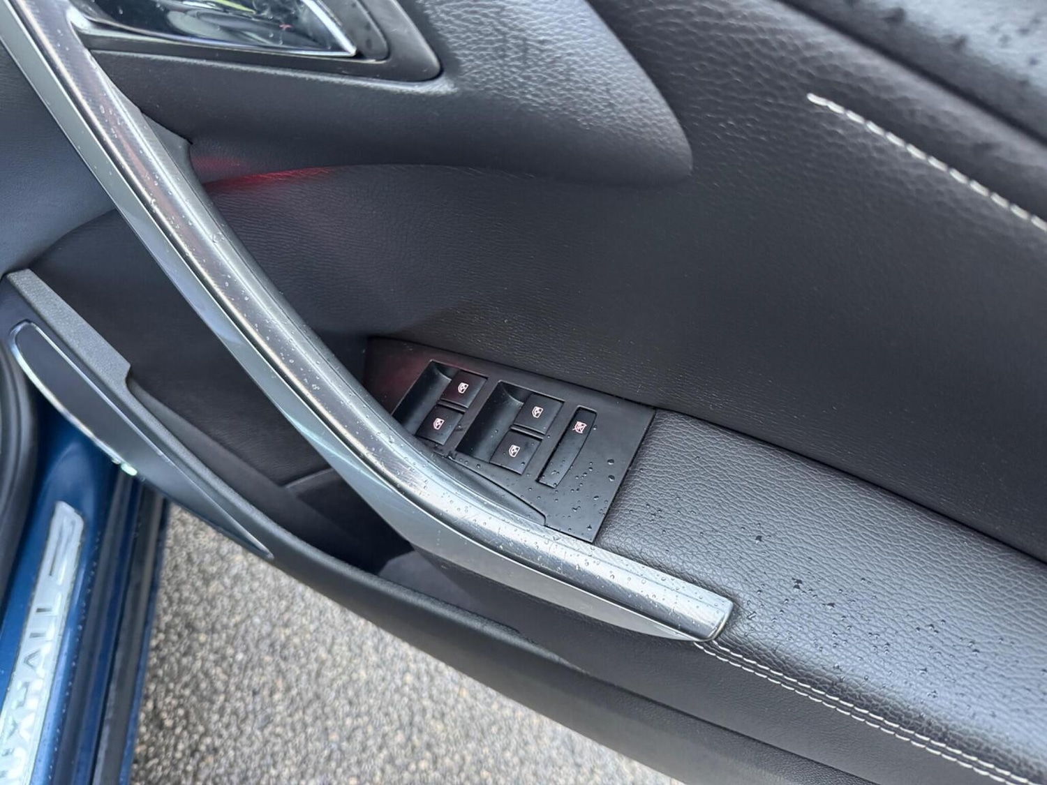 Used Vauxhall Astra 2010 for sale - 76751823: Photo 29