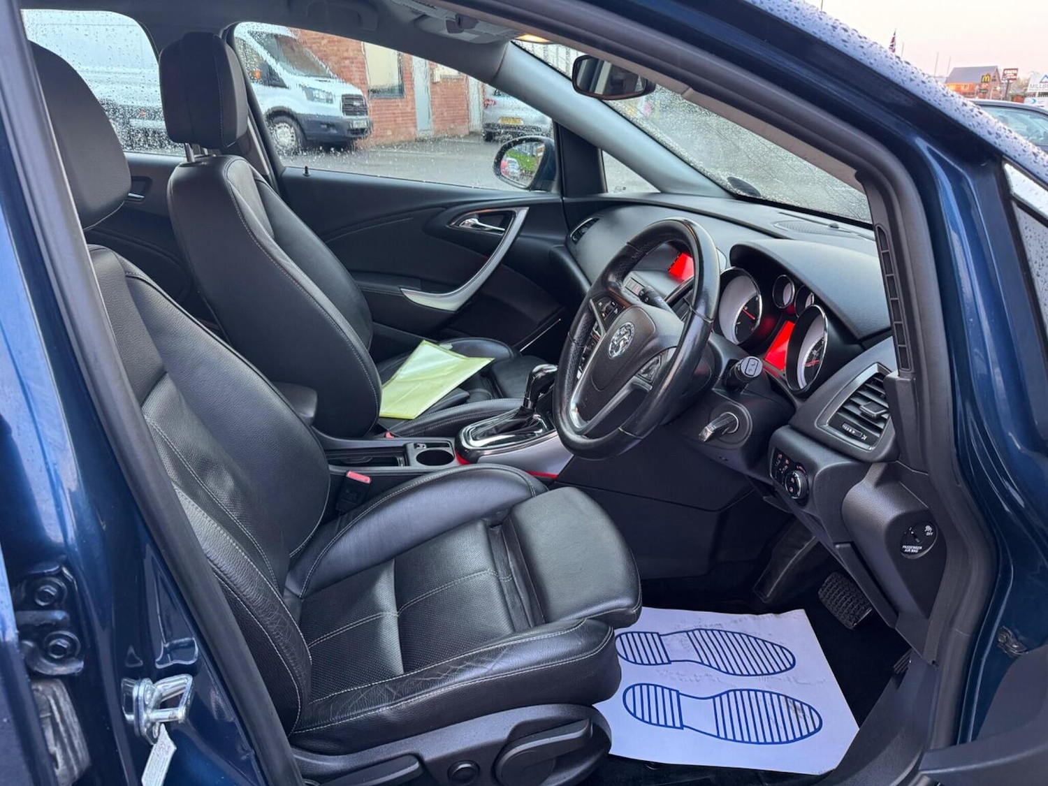 Used Vauxhall Astra 2010 for sale - 76751823: Photo 30