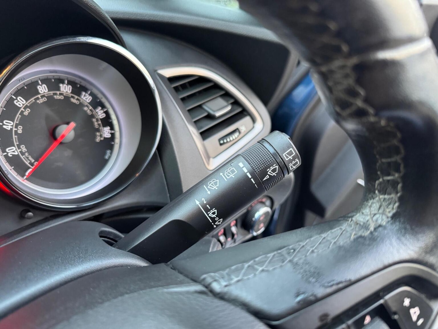 Used Vauxhall Astra 2010 for sale - 76751823: Photo 34