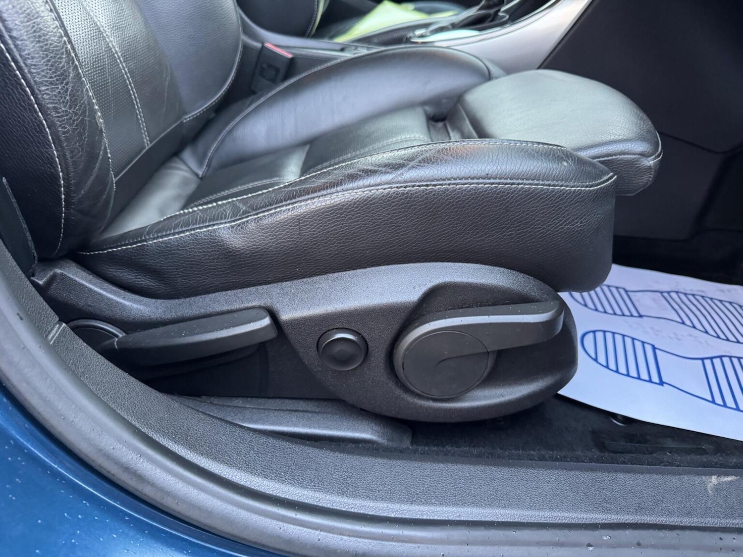 Used Vauxhall Astra 2010 for sale - 76751823: Photo 35