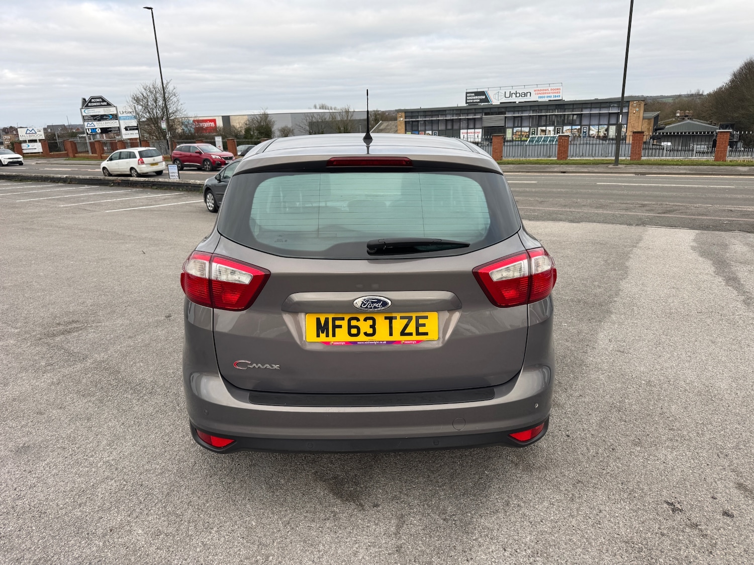 Used Ford C-Max 2013 for sale - 77053694: Photo 5