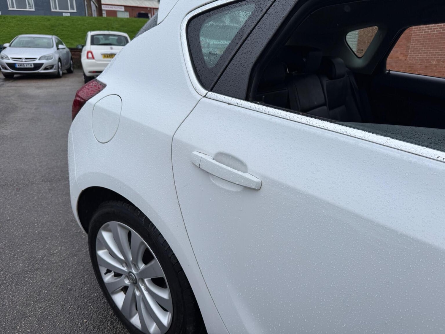 Used Vauxhall Astra 2011 for sale - 76830375: Photo 11