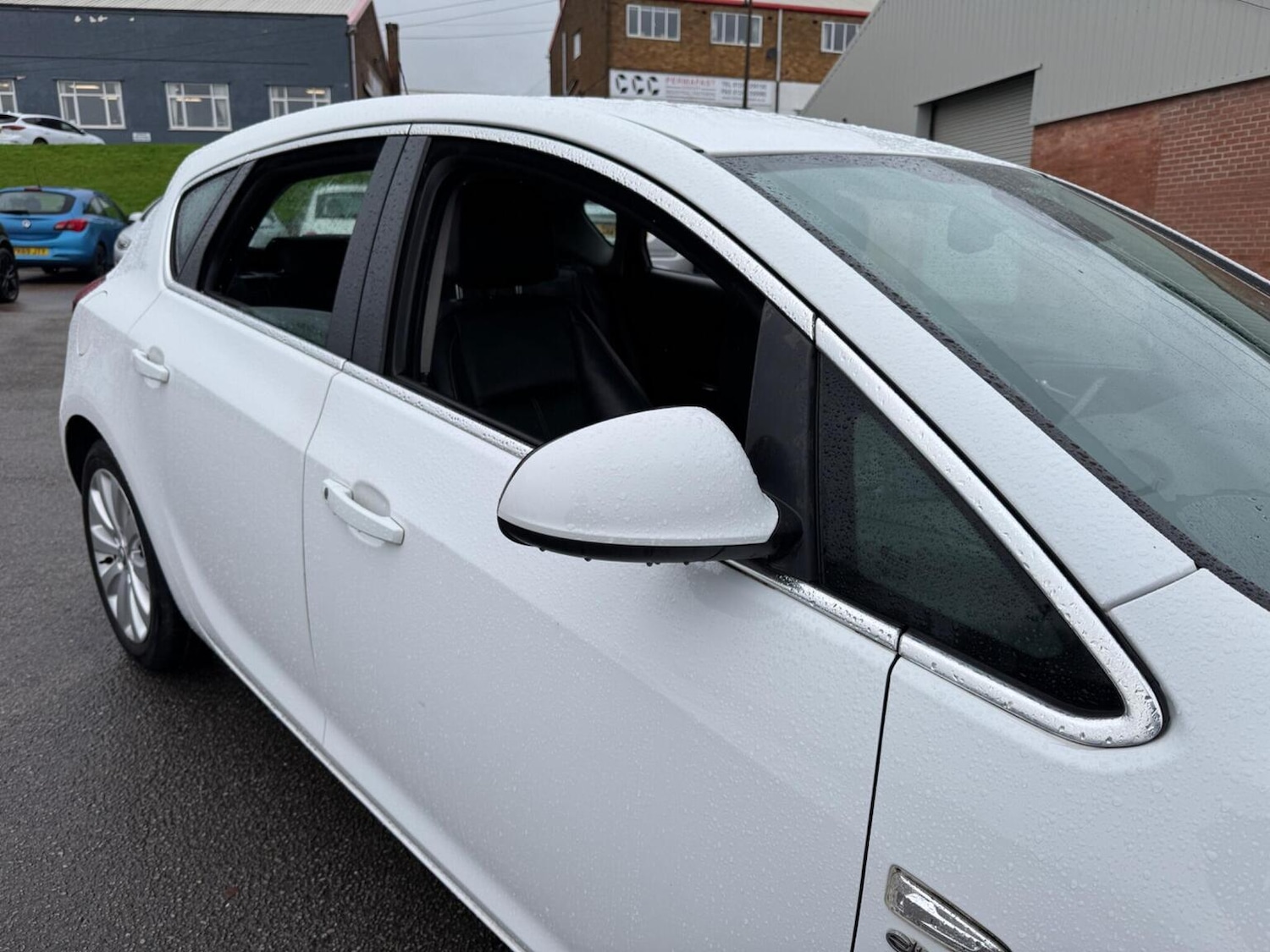 Used Vauxhall Astra 2011 for sale - 76830375: Photo 13