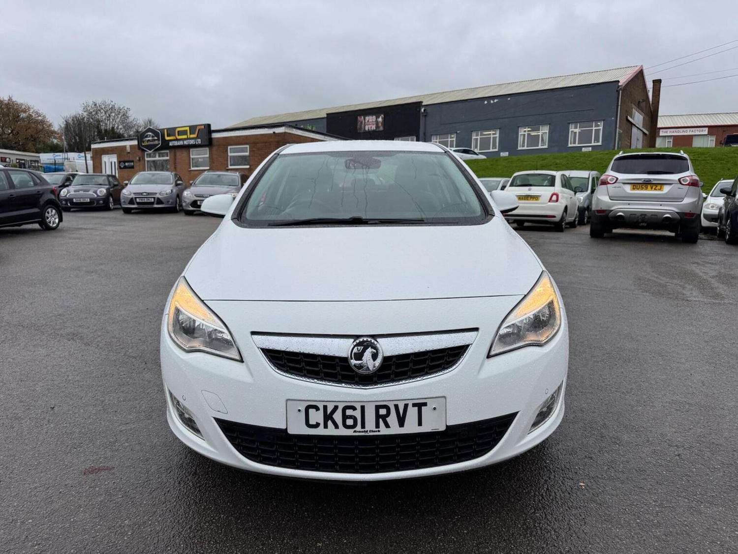 Used Vauxhall Astra 2011 for sale - 76830375: Photo 3