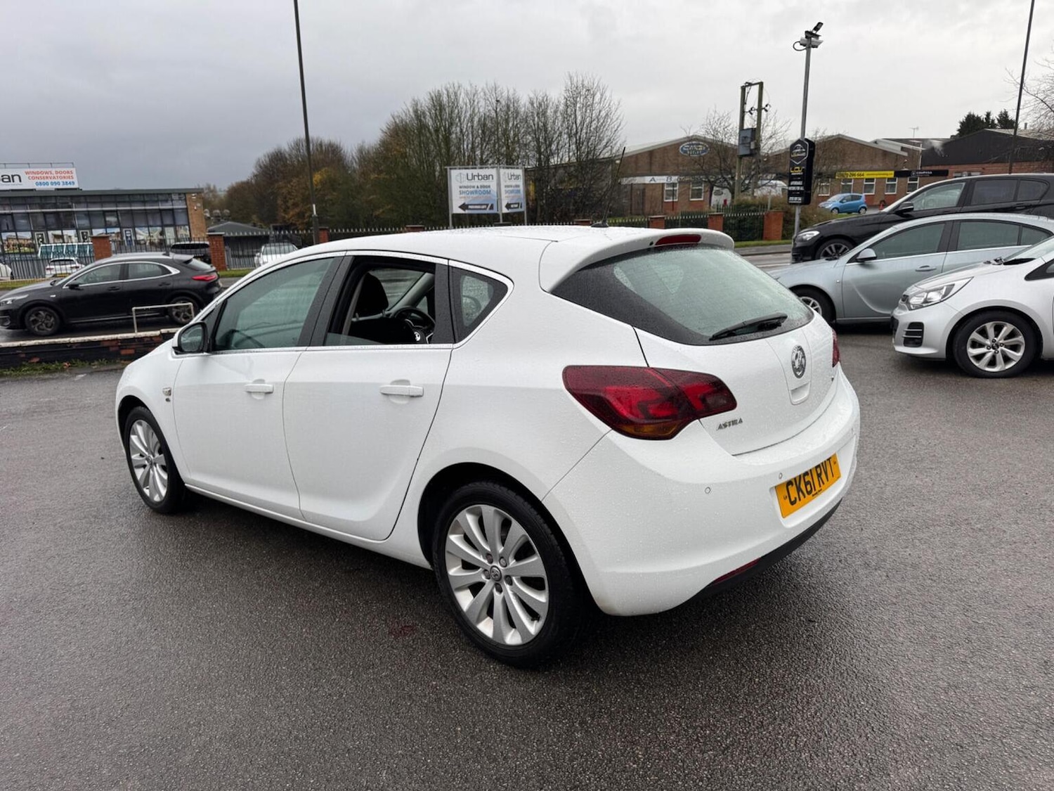 Used Vauxhall Astra 2011 for sale - 76830375: Photo 4