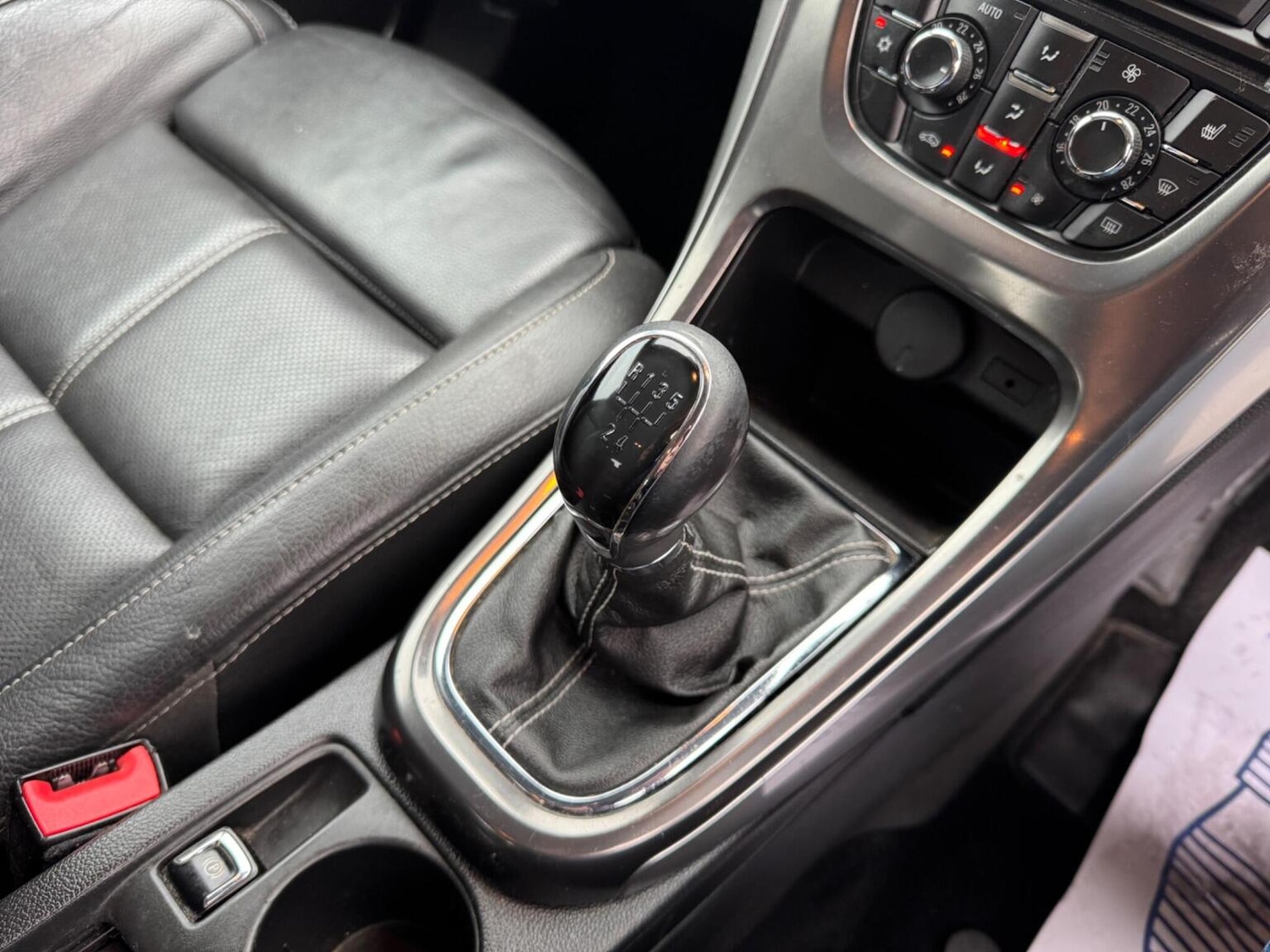 Used Vauxhall Astra 2011 for sale - 76830375: Photo 41