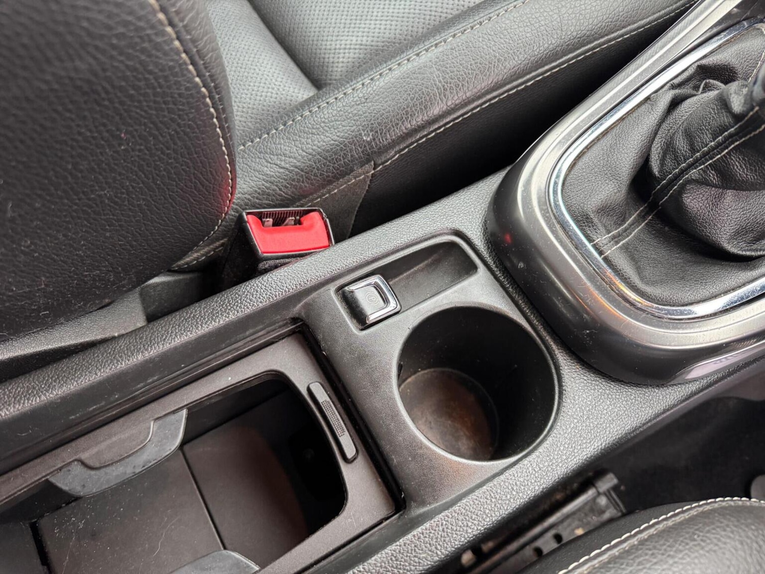 Used Vauxhall Astra 2011 for sale - 76830375: Photo 42