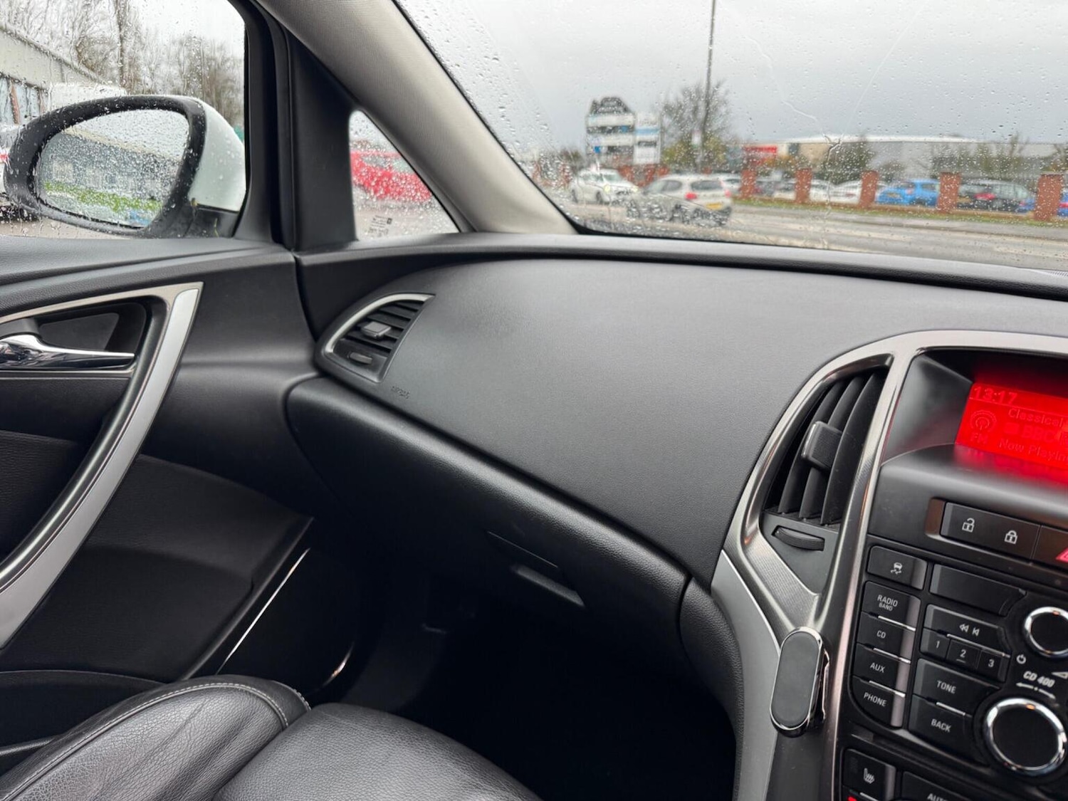 Used Vauxhall Astra 2011 for sale - 76830375: Photo 43