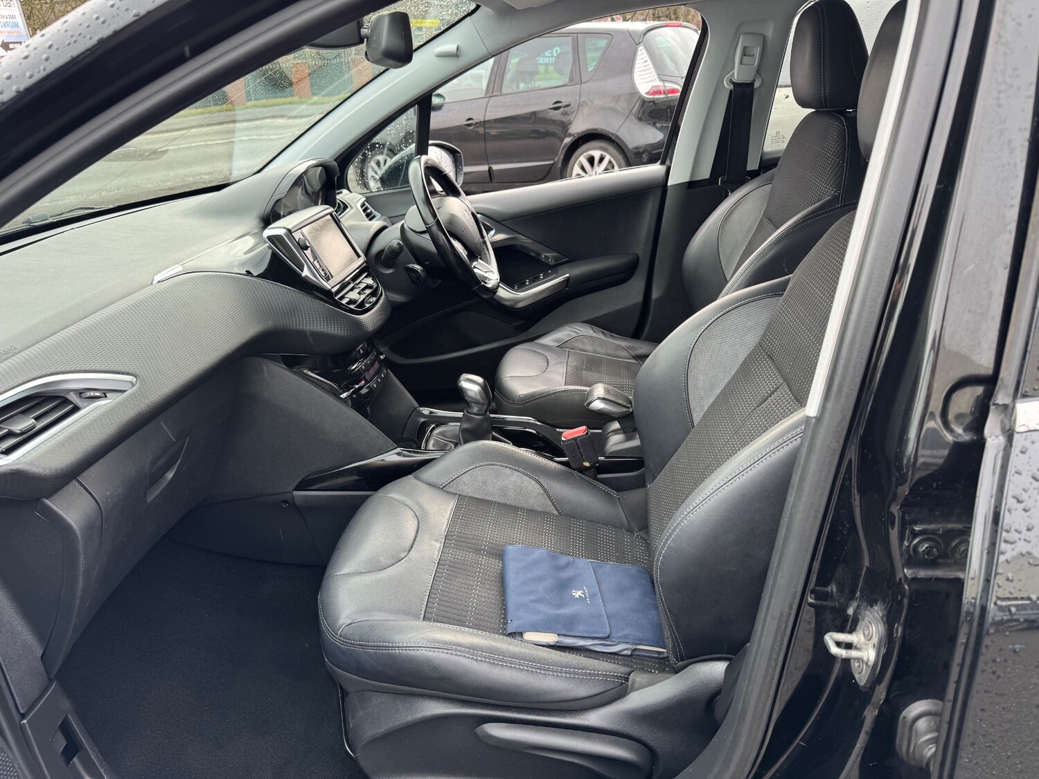 Used Peugeot 2008 2016 for sale - 77701158: Photo 24