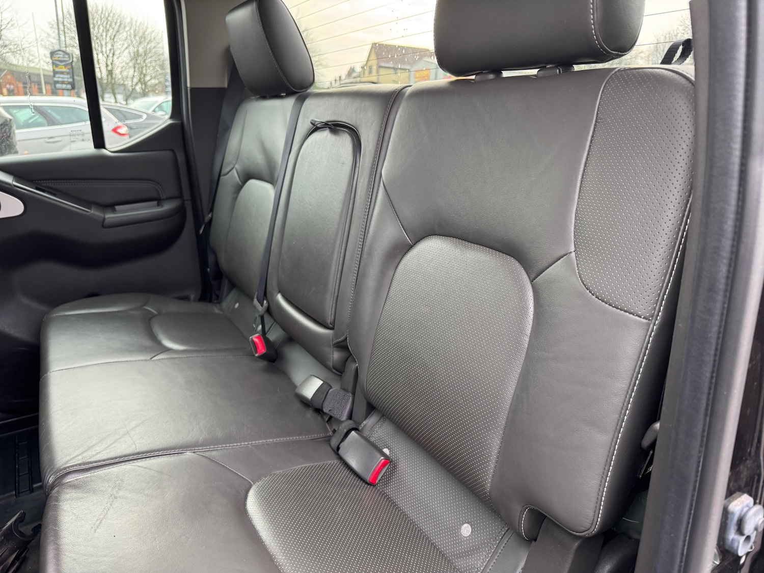 Used Nissan Navara 2015 for sale - 77117718: Photo 35