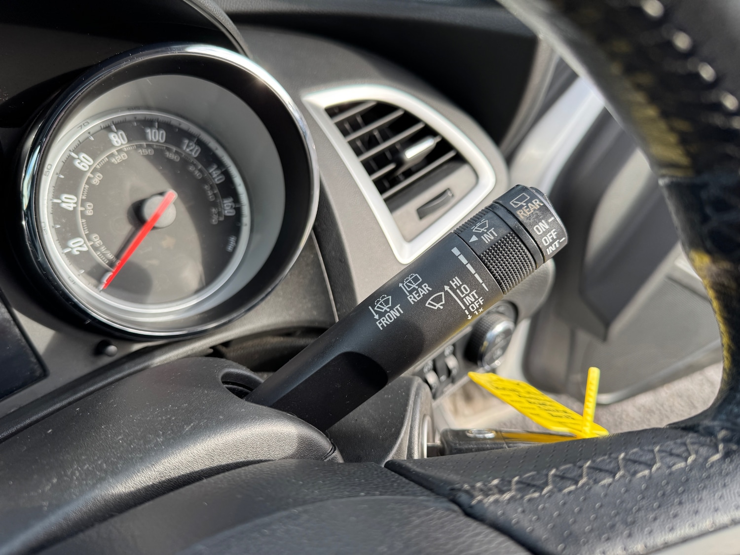 Used Vauxhall Astra 2015 for sale - 77053737: Photo 32