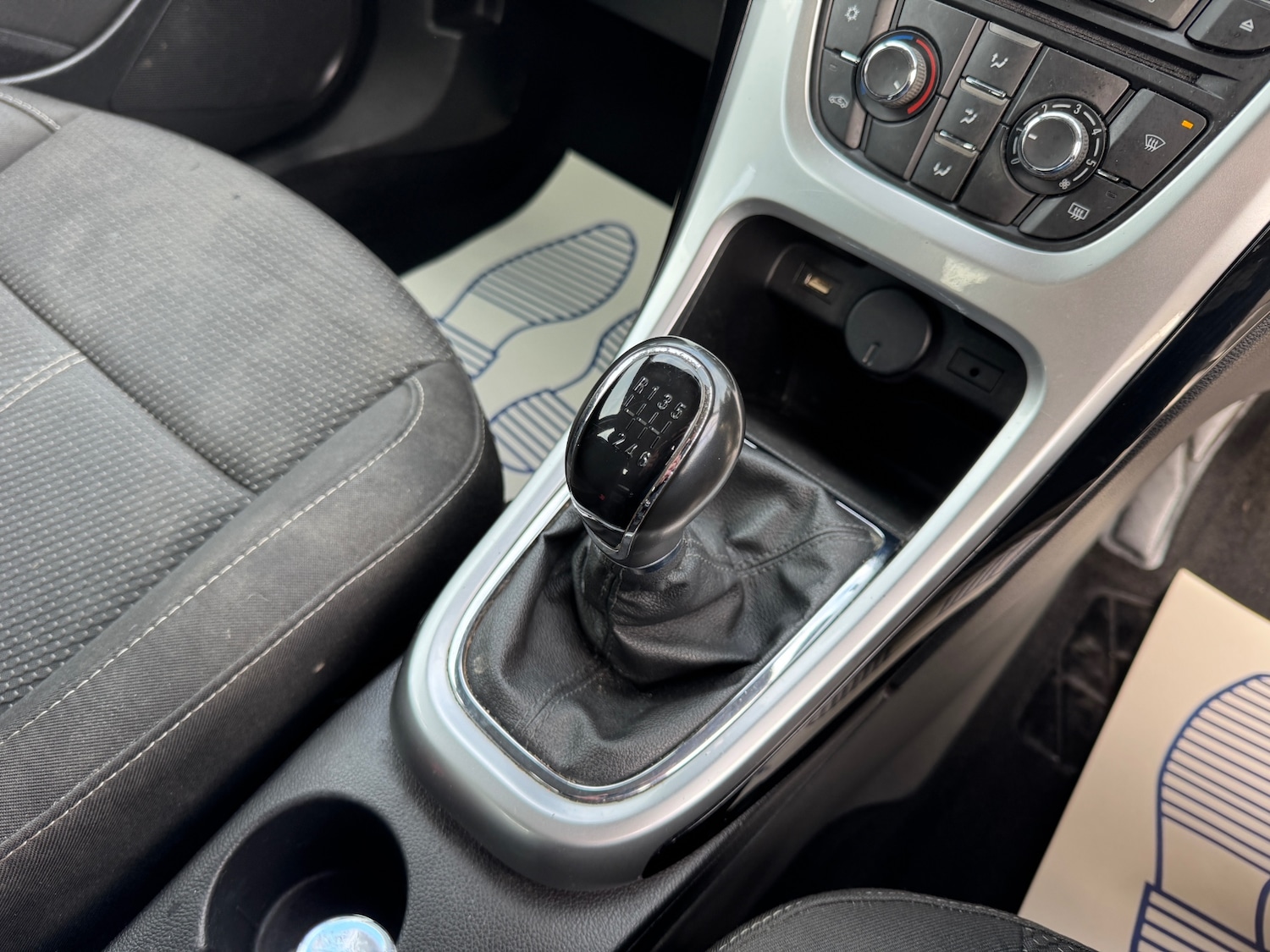 Used Vauxhall Astra 2015 for sale - 77053737: Photo 38