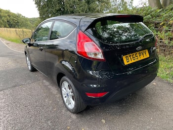 Used Ford Fiesta 2015 for sale - 79634771: Photo
