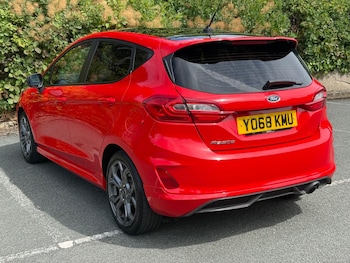Used Ford Fiesta 2018 for sale - 79483905: Photo