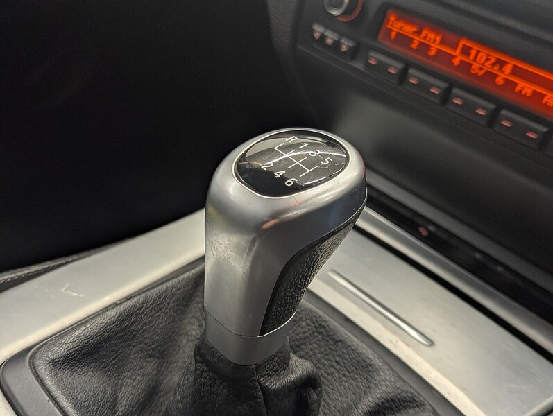 Used BMW Z4 2011 for sale - 76596028: Photo 32