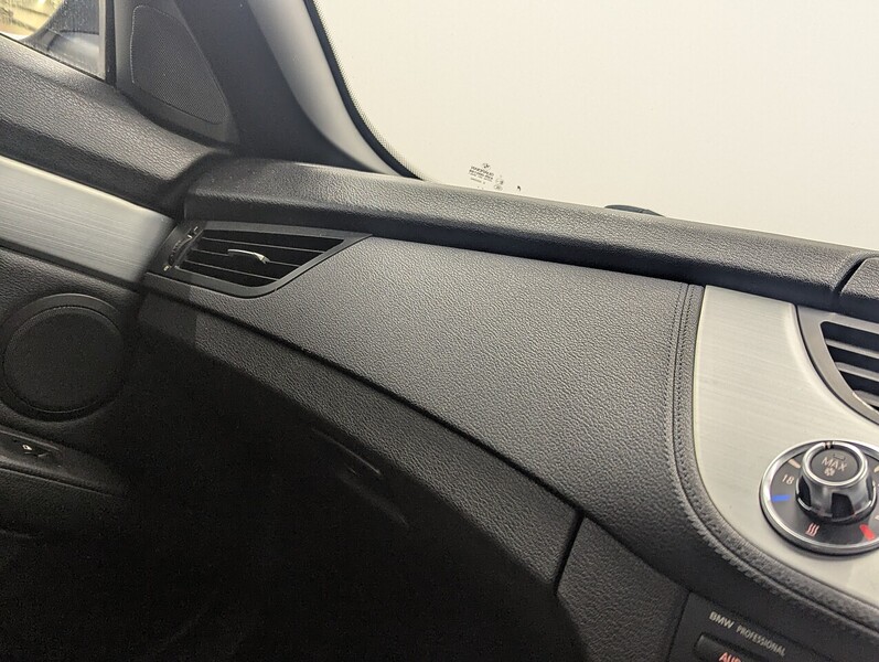 Used BMW Z4 2011 for sale - 76596028: Photo 36