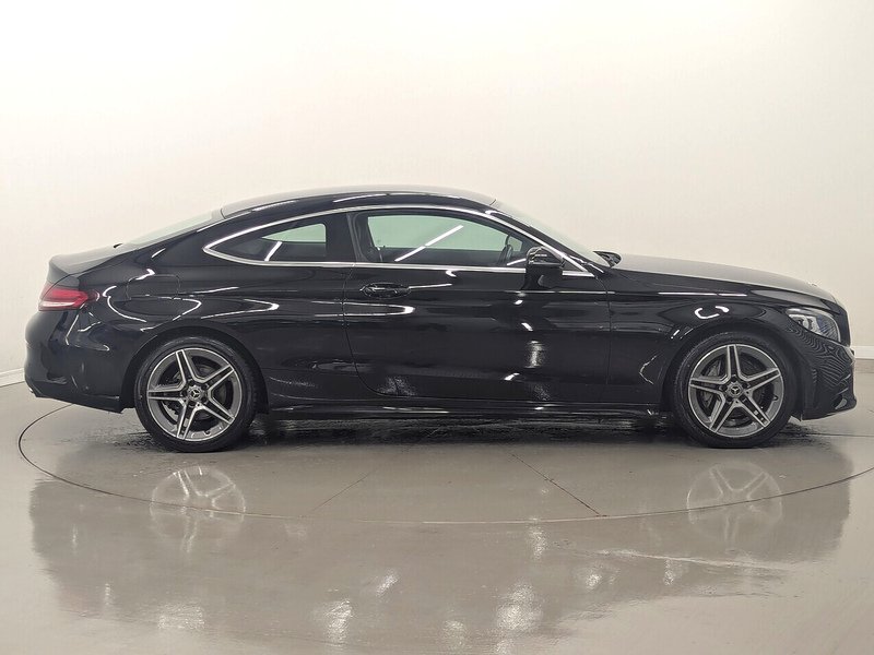 Used Mercedes-Benz C Class 2019 for sale - 76821244: Photo 2