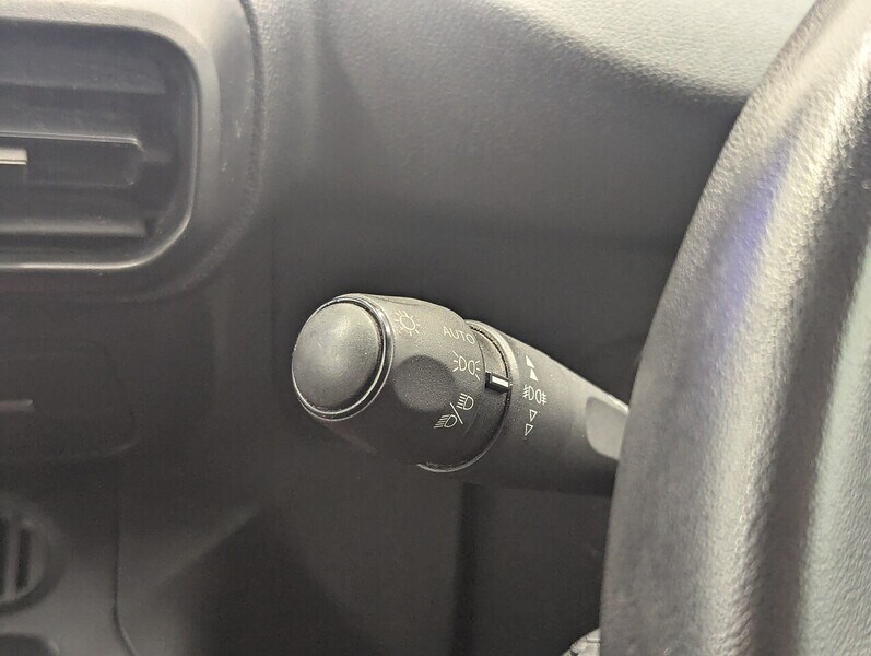 Used Peugeot Partner 2021 for sale - 75802637: Photo 29