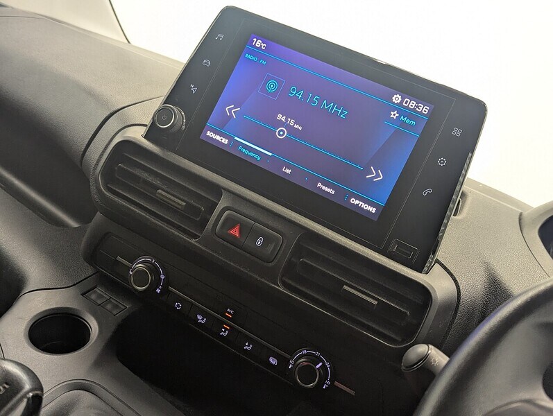 Used Peugeot Partner 2021 for sale - 75802637: Photo 36