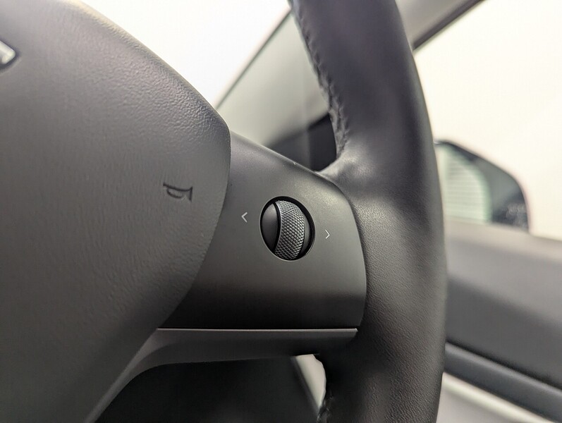 Used Tesla Model 3 2020 for sale - 77069819: Photo 23