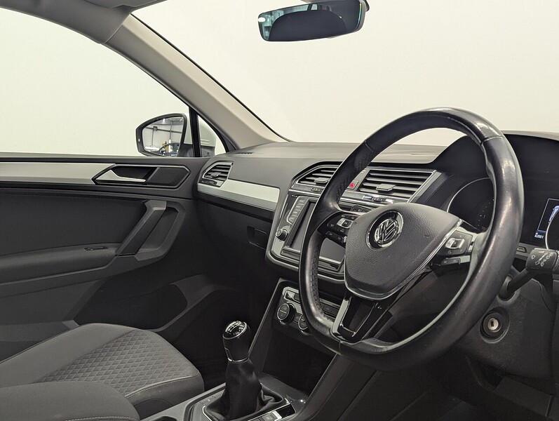 Used Volkswagen Tiguan 2016 for sale - 75802541: Photo 34