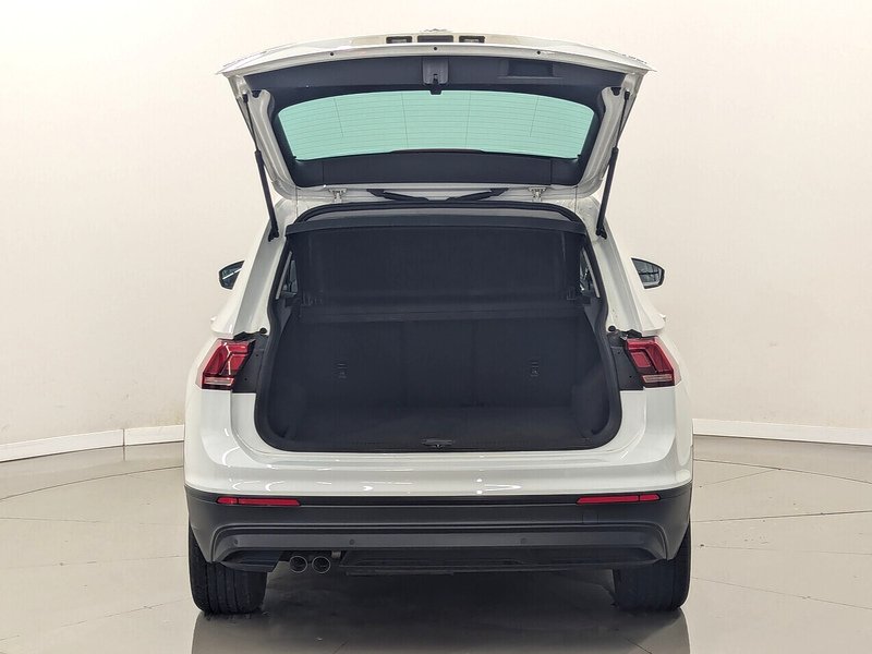 Used Volkswagen Tiguan 2016 for sale - 75802541: Photo 4