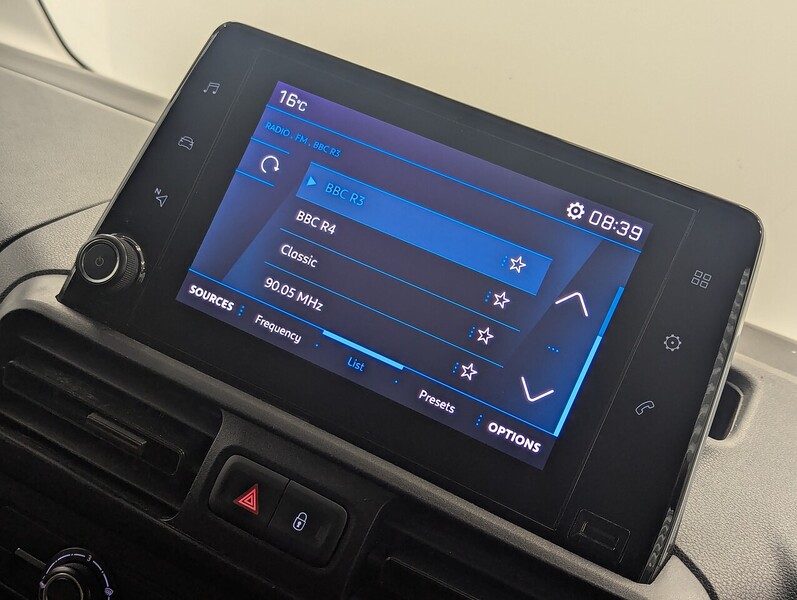 Used Peugeot Partner 2021 for sale - 76768903: Photo 38