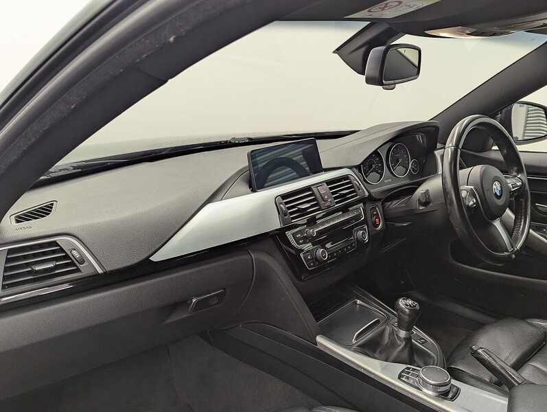 Used BMW 4 Series 2017 for sale - 77490671: Photo 19