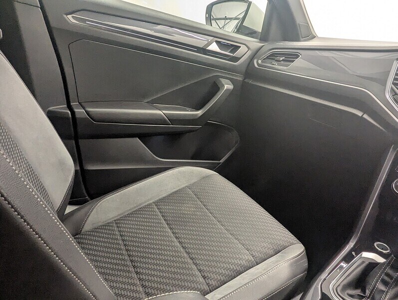 Used Volkswagen T-Roc 2019 for sale - 75932459: Photo 52