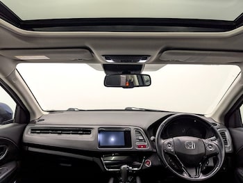 Used Honda HR-V 2016 for sale - 77831761: Photo