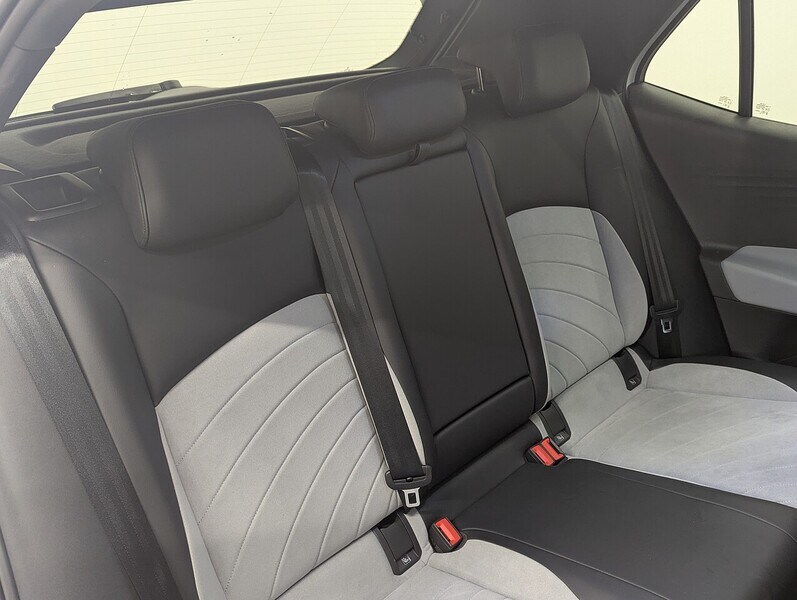 Used Volkswagen ID.3 2023 for sale - 77241803: Photo 41