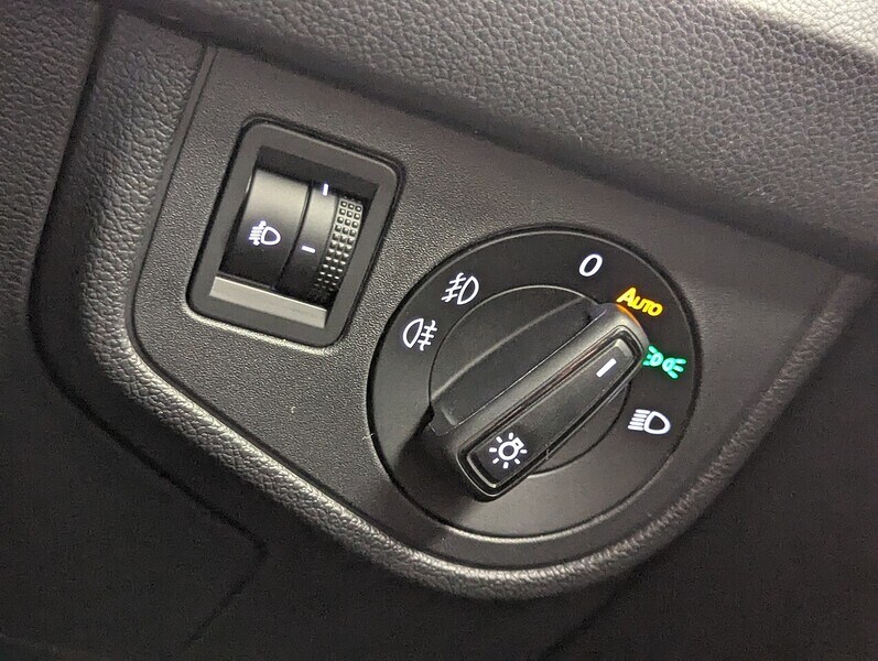 Used Volkswagen Polo 2022 for sale - 75700815: Photo 32