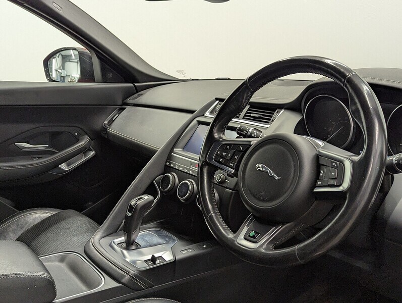 Used Jaguar E-Pace 2019 for sale - 76403245: Photo 25