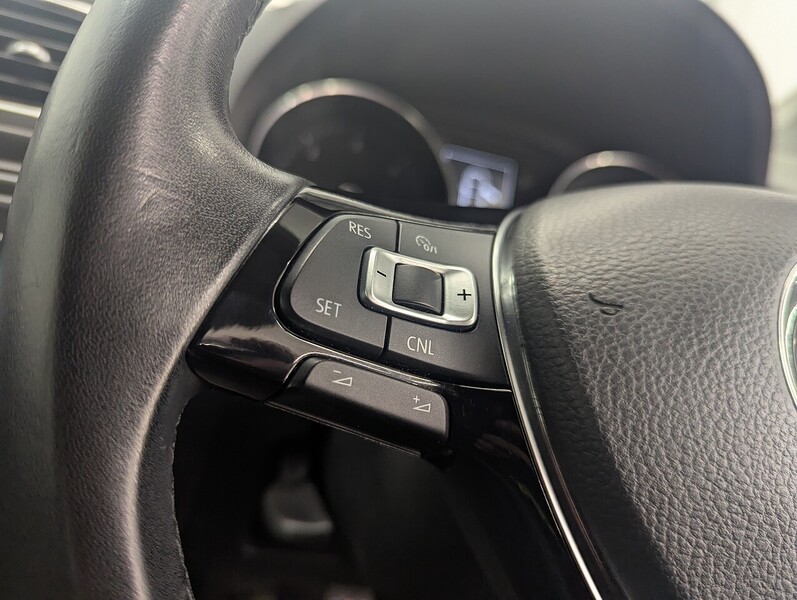 Used Volkswagen Polo 2015 for sale - 77640140: Photo 20