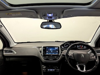 Used Peugeot 2008 2019 for sale - 77675255: Photo