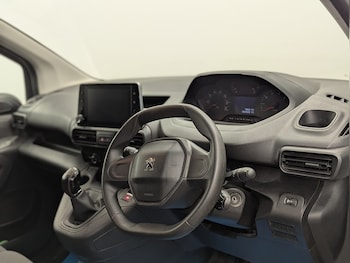 Used Peugeot Partner 2021 for sale - 75250349: Photo