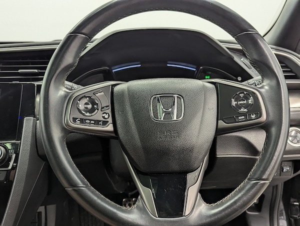 Used Honda Civic 2020 for sale - 75582325: Photo 29