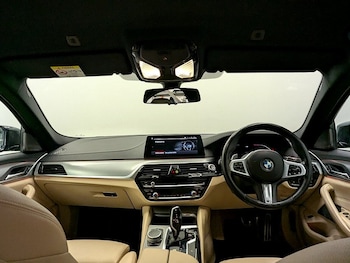 Used BMW 5 Series 2020 for sale - 79407509: Photo
