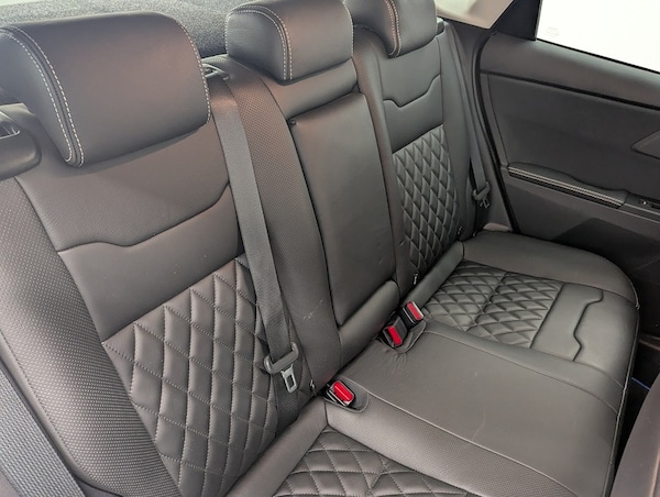 Used Toyota Auris 2017 for sale - 75871668: Photo 25