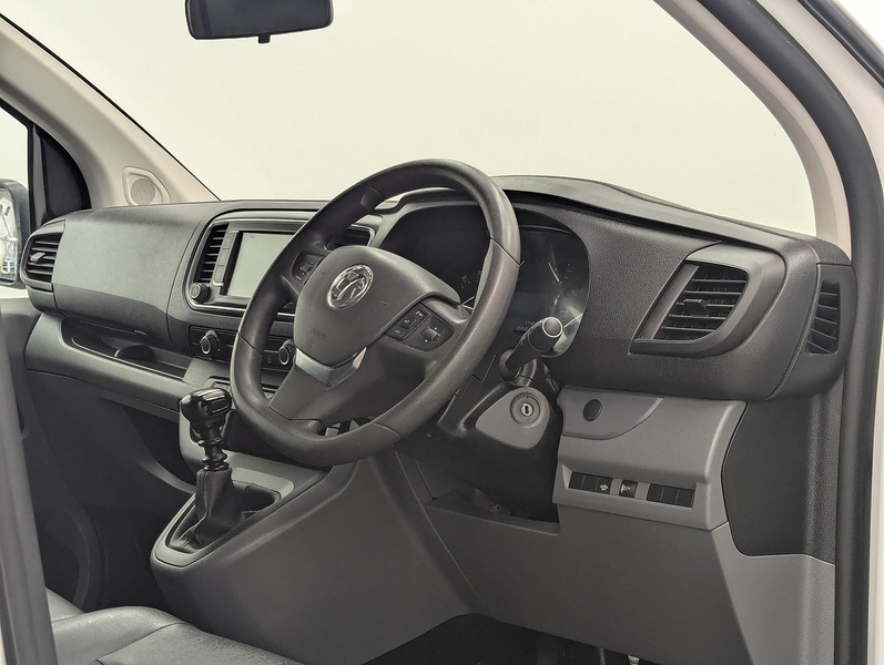 Used Vauxhall Vivaro 2020 for sale - 76330433: Photo 3